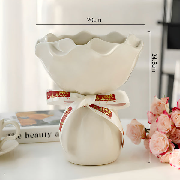 Handcrafted Minimalist Ceramic Vase - Artistic Home Decor Centerpiece(white)